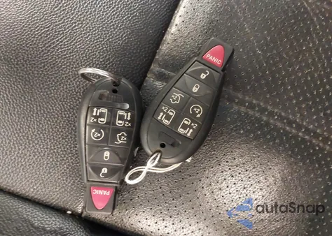 2013 Chrysler Town & Country Touring-L из США, поврежденный, VIN 2C4RC1CG7DR818365